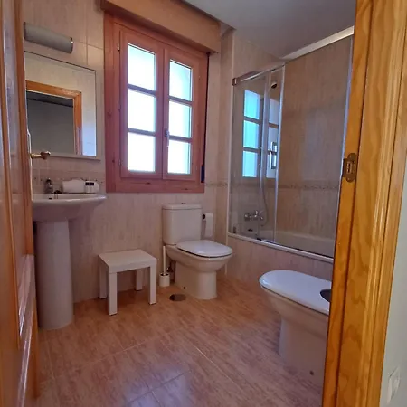 Casa Con Jardin Y Piscina En Muros * Muros De Nalon