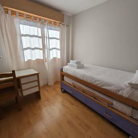 Casa Con Jardin Y Piscina En Muros Casa vacanze *