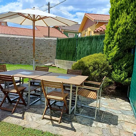 Holiday home Casa Con Jardin Y Piscina En Muros Muros De Nalon
