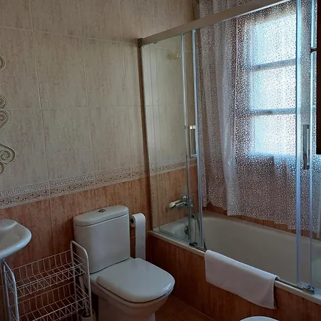 Casa Con Jardin Y Piscina En Muros Muros de Nalón