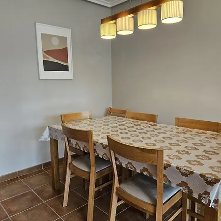 度假居 Casa Con Jardin Y Piscina En Muros *