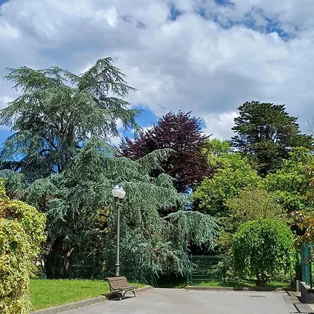 Casa Con Jardin Y Piscina En Muros 度假居 *